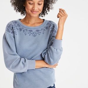 Blue Embroidered Bubble Sleeve Sweatshirt
